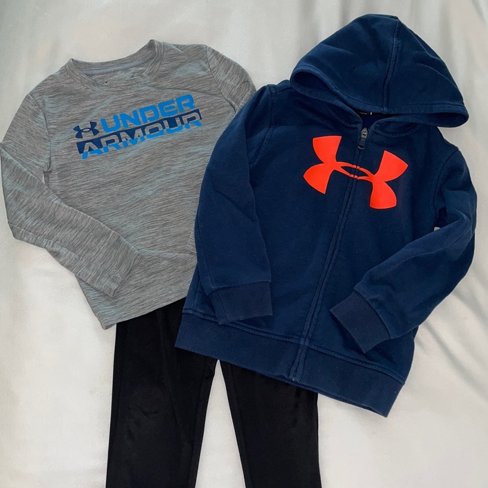 Bundle Under Armour Size 5T: Long Sleeve Activewear shirt, Hoodie & Pants